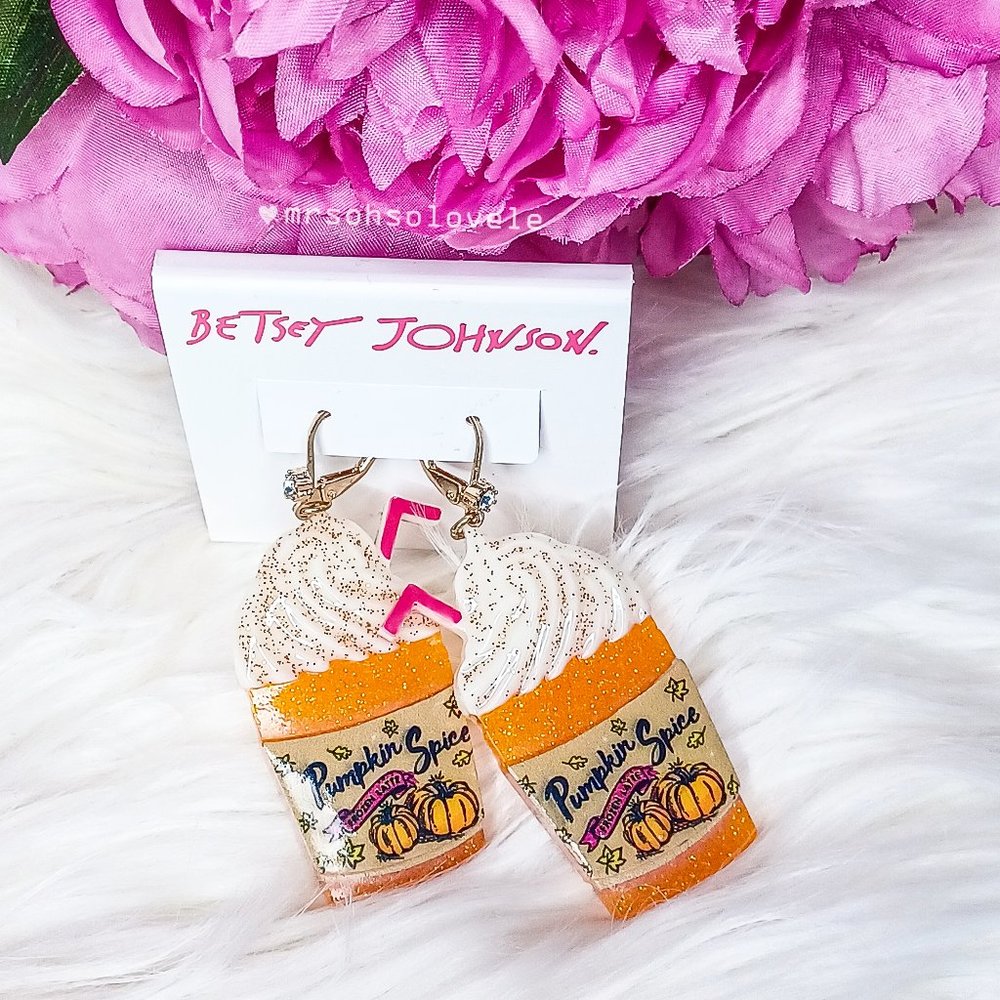 BETSEY JOHNSON Pumpkin Spice and Whipped Cream Cup Earrings